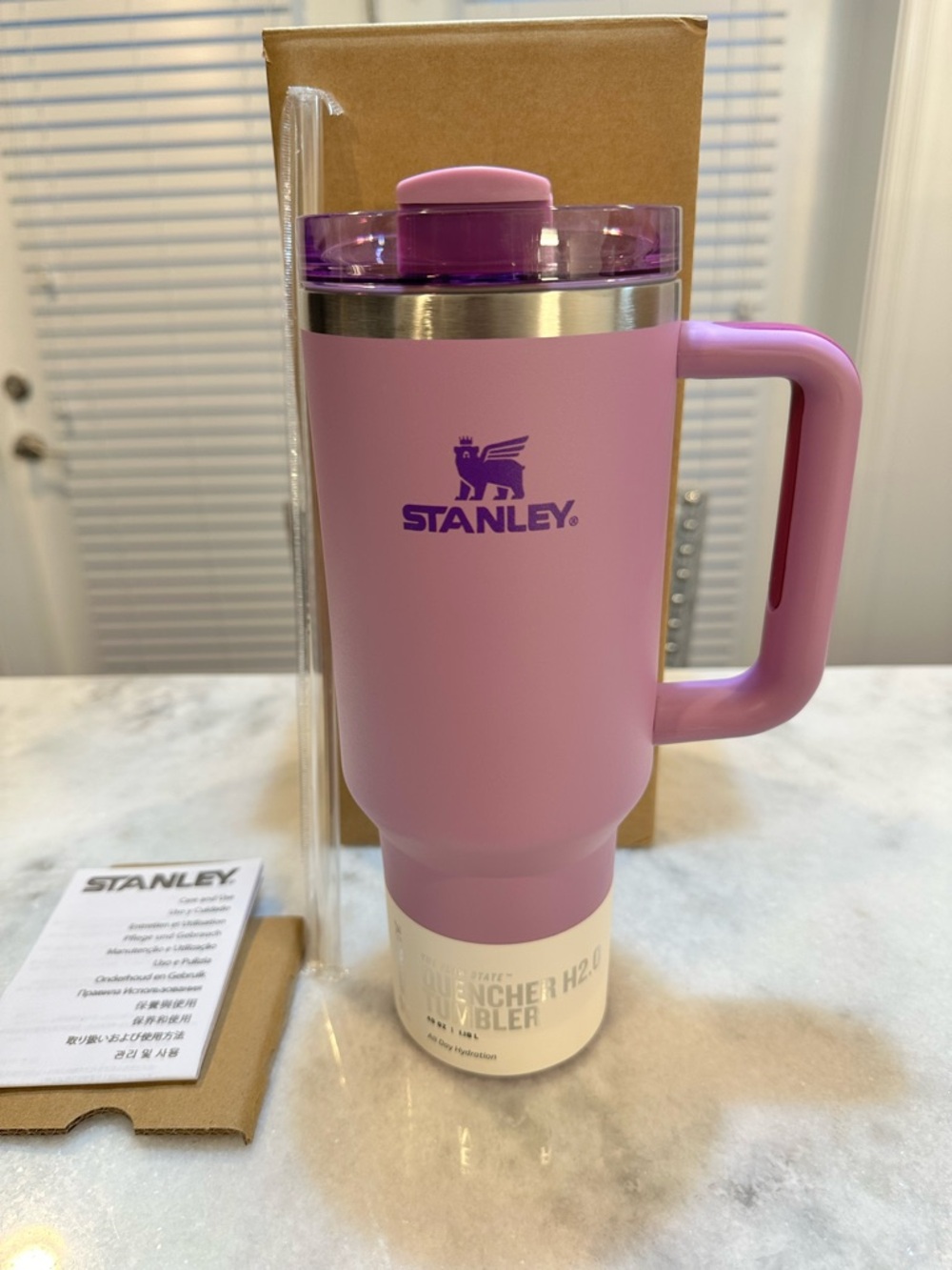 Stanley Lilac Purple Quencher H2.0 Cool Serene Brushstrokes 40oz Tumbler